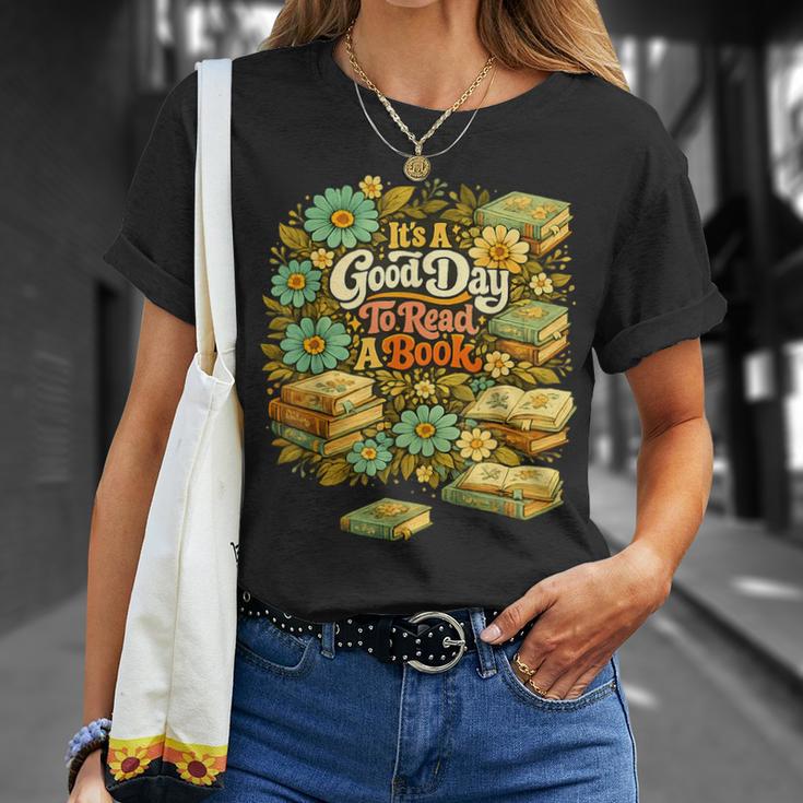 Good Day To Read A Book Floral T-Shirt Gifts for Her