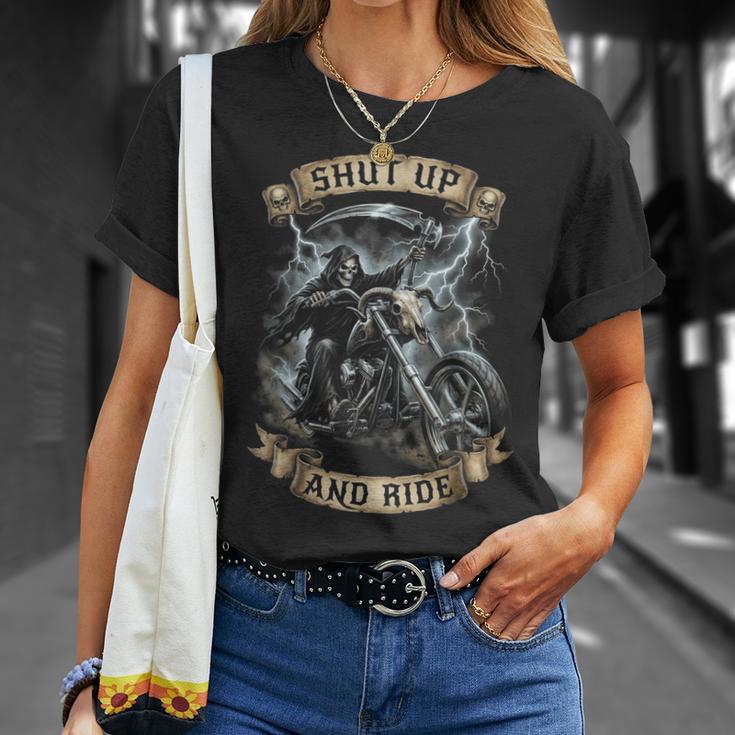 Grim Reaper オートバイ バイカー スケルトン シャット アップ アンド ライド Tシャツ 彼女への贈り物