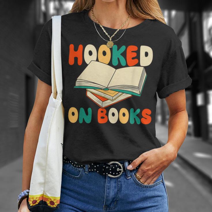 Hooked On Books Retro Reader T-Shirt Gifts for Her