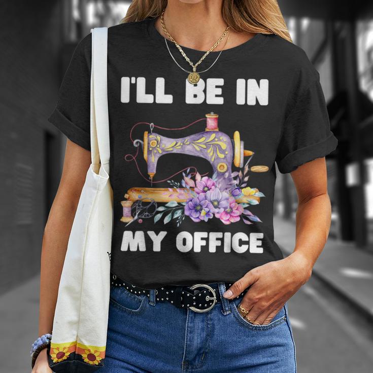 I'll Be In My Office おもしろヴィンテージフローラルミシン Tシャツ 彼女への贈り物