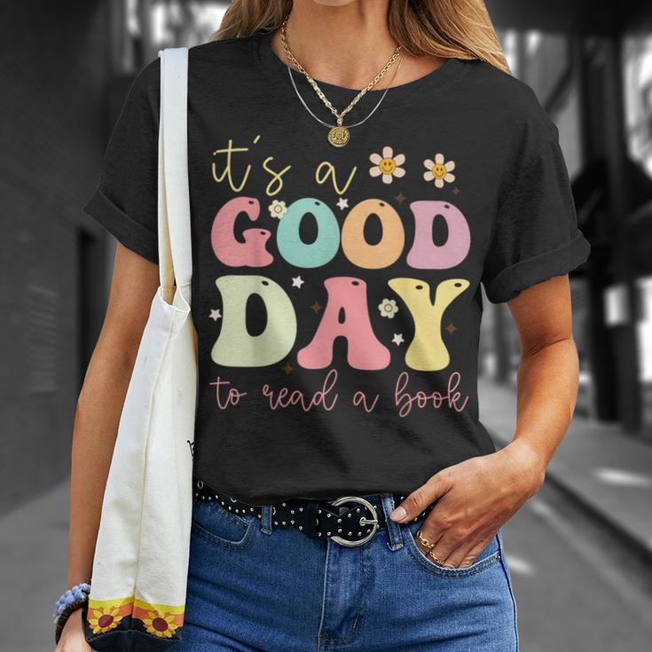 It’s A Good Day To Read A Book Lovers Library Reading Women T-Shirt Gifts for Her
