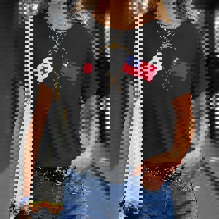 Japanese Flag Taiwanese Flag 台湾の遺産 台湾のルーツ 日本の国旗 台湾の国旗 Tシャツ 彼女への贈り物