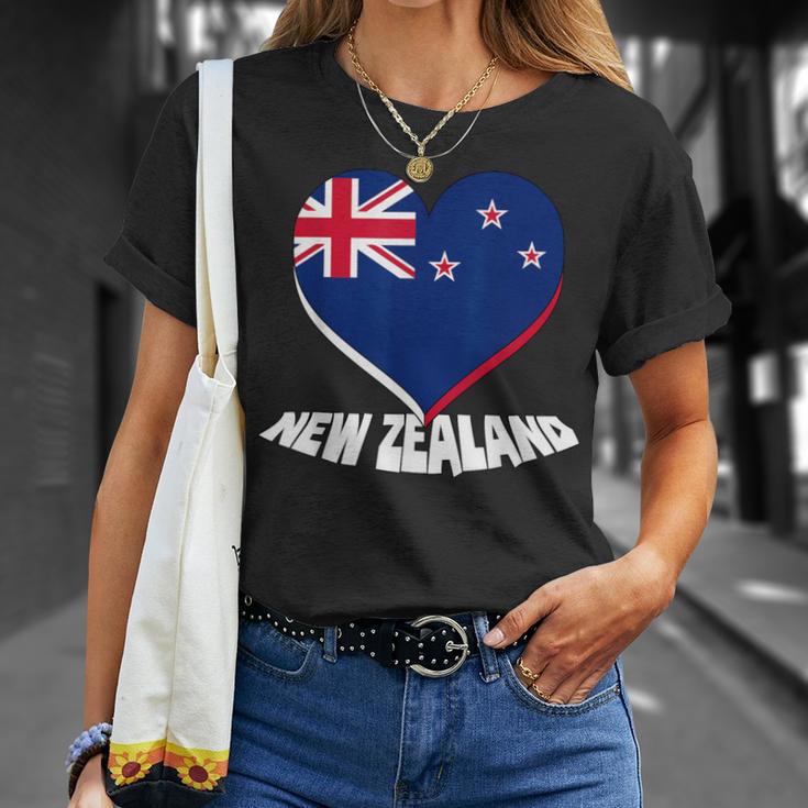 Nueva Zelanda Corazón Amor Nueva Zelanda Orgulloso Neozelandés Nueva Zelanda Camiseta unisex Regalos para ella