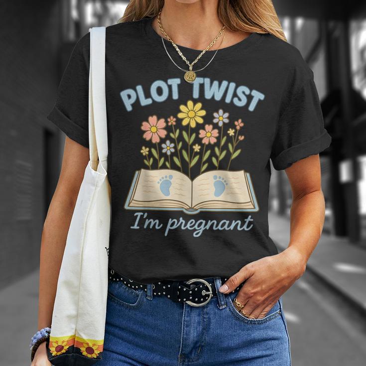Plot Twist I'm Pregnant Literary Pregnancy Announcement Book T-Shirt Gifts for Her Plot Twist I'm Pregnant Literary Pregnancy Announcement Book T-Shirt Gifts for Her