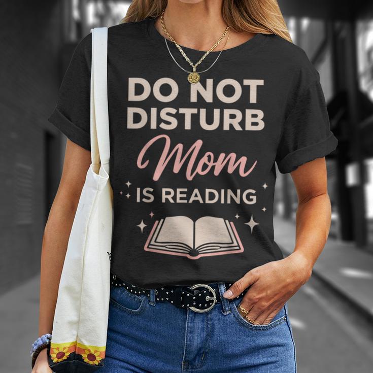 Reading Mom Bookish Mother Book Lover T-Shirt Gifts for Her Reading Mom Bookish Mother Book Lover T-Shirt Gifts for Her
