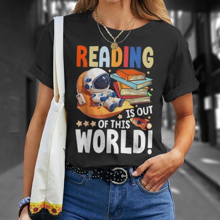 Reading Space Exploration Book Astronomy Lover Bookworm T-Shirt Gifts for Her