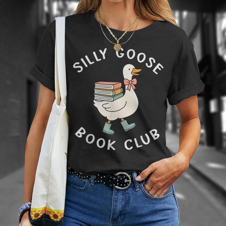 Silly Goose Book Club Bookish Reader Bookworm Reading T-Shirt Gifts for Her