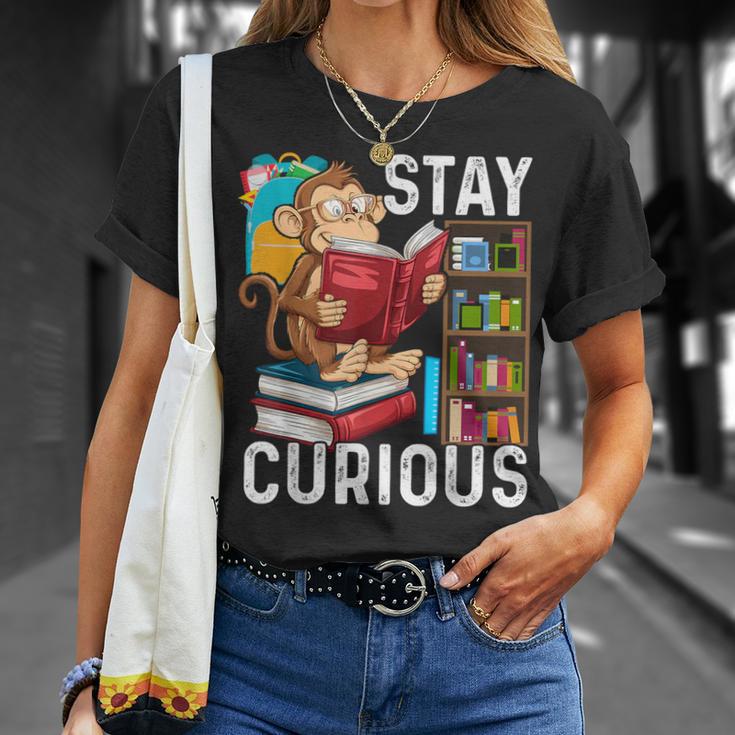 Stay Curious Monkey Reading Book Lover Bookworm T-Shirt Gifts for Her