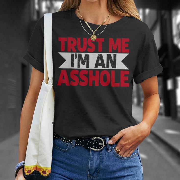 Trust Me I'm An Asshole Tシャツ 彼女への贈り物