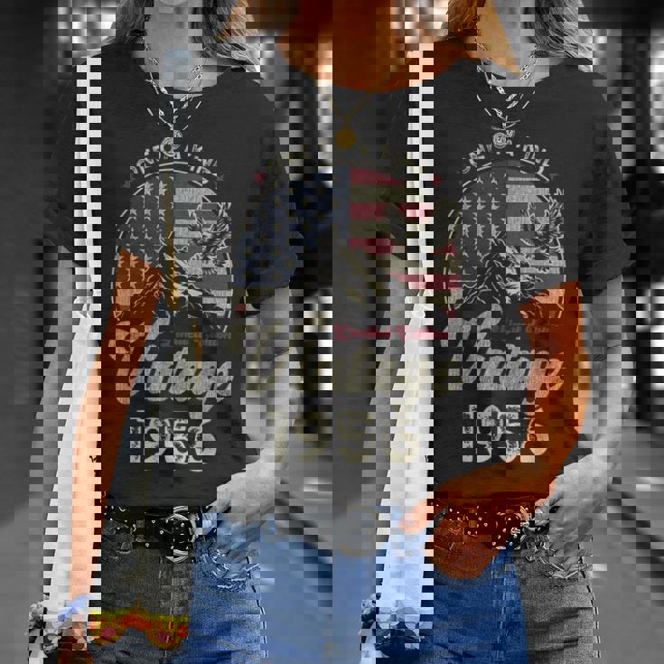 Vintage 1956 愛国的なイーグル、70歳の誕生日、アメリカ国旗 Tシャツ 彼女への贈り物