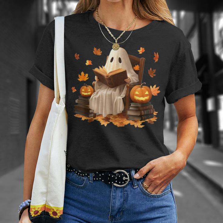 Vintage Ghost Reading Book Pumpkin Halloween Books Lover T-Shirt Gifts for Her