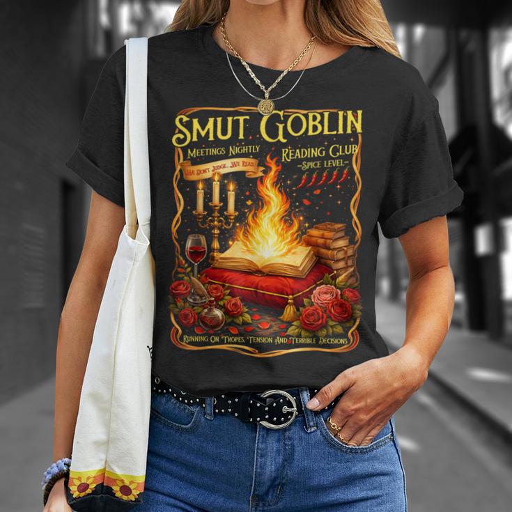 Vintage Smut Goblin Dark Romance Bookish Book Lovers T-Shirt Gifts for Her