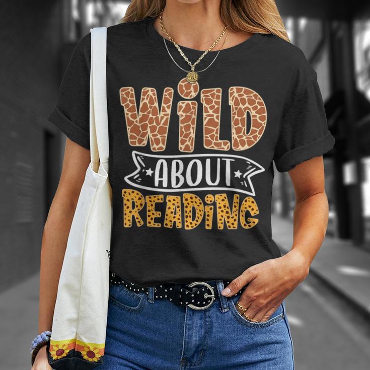 Wild About Reading Books Lovers Library Day English Teacher Men Women T-Shirt Gifts for Her Wild About Reading Books Lovers Library Day English Teacher Men Women T-Shirt Gifts for Her