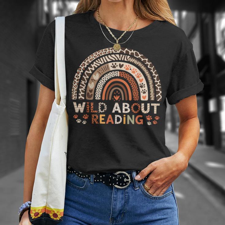 Wild About Reading Books Reader Lover Library Day Librarian T-Shirt Gifts for Her Wild About Reading Books Reader Lover Library Day Librarian T-Shirt Gifts for Her