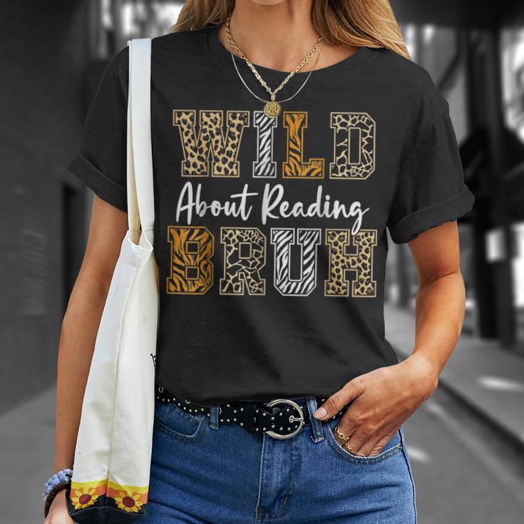 Wild About Reading Kid Love Wild Animal Books Back To School T-Shirt Gifts for Her