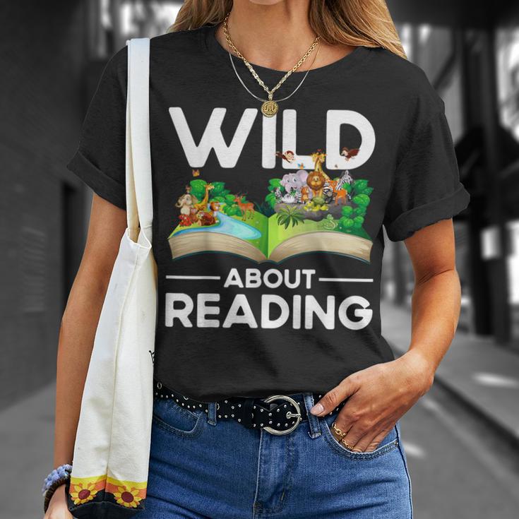 Wild About Reading Lovers Avid Readers Bookworms Book Lovers T-Shirt Gifts for Her
