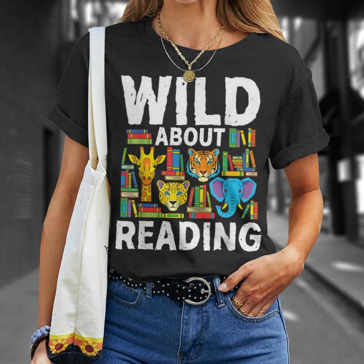 Wild About Reading Safari Animals Books Teacher Student T-Shirt Gifts for Her
