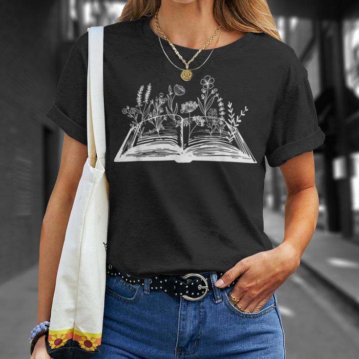 Wildflowers Book Day Flower Books Lover Reader Bookworm Cool T-Shirt Gifts for Her Wildflowers Book Day Flower Books Lover Reader Bookworm Cool T-Shirt Gifts for Her