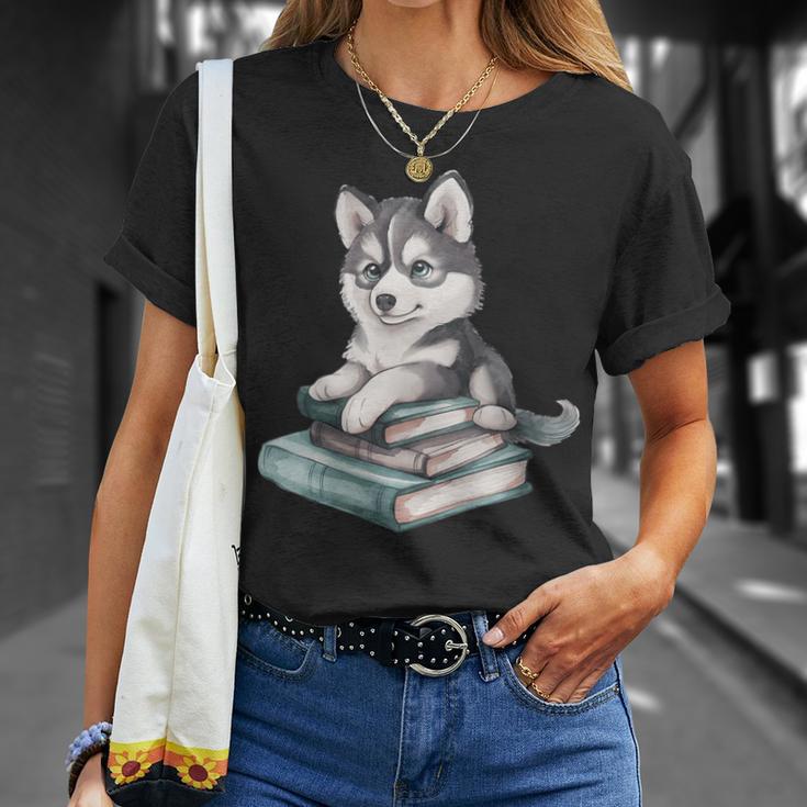 Women's Adorable Watercolor Husky Puppy Dog Reading Books T-Shirt Gifts for Her Women's Adorable Watercolor Husky Puppy Dog Reading Books T-Shirt Gifts for Her