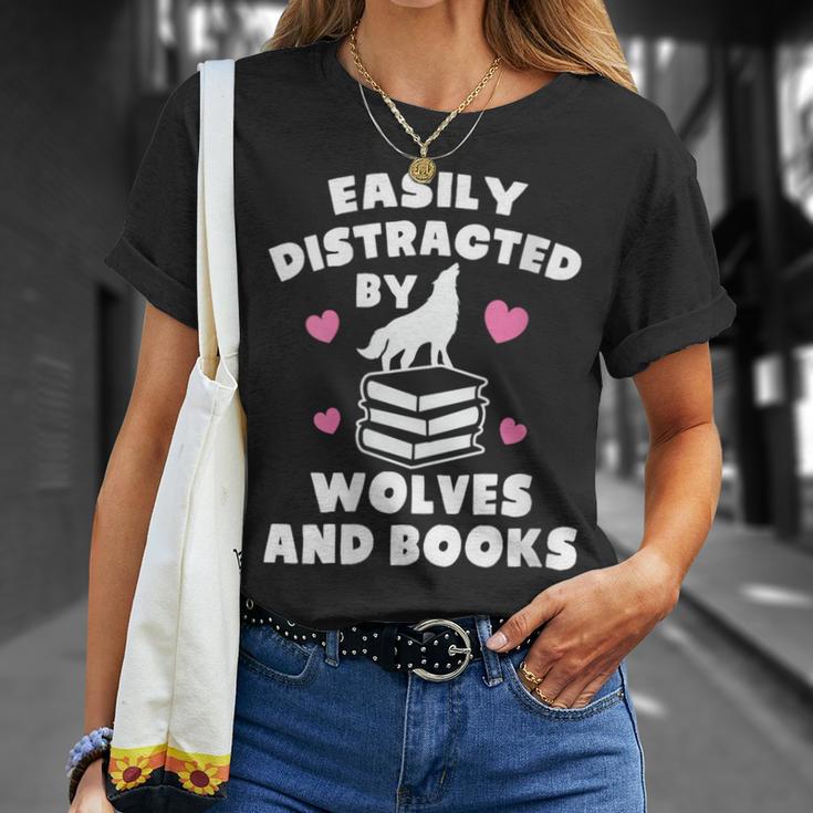 Women's Easily Distracted By Wolves And Books – Book & Wolf Lover T-Shirt Gifts for Her