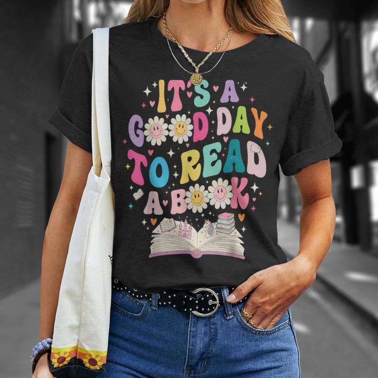 World Book Day 2026 Costume It's a Good Day To Read a Book T-Shirt Gifts for Her