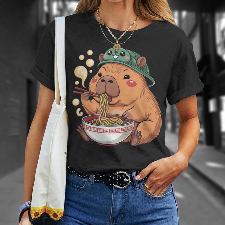 かわいいカピバラと亀 リュック ラーメン カワイイ Tシャツ 彼女への贈り物