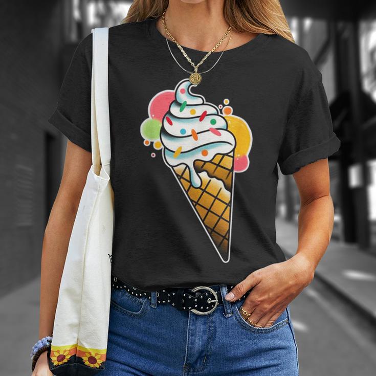 アイスクリームコーン×スプリンクルワッフルコーン Tシャツ 彼女への贈り物
