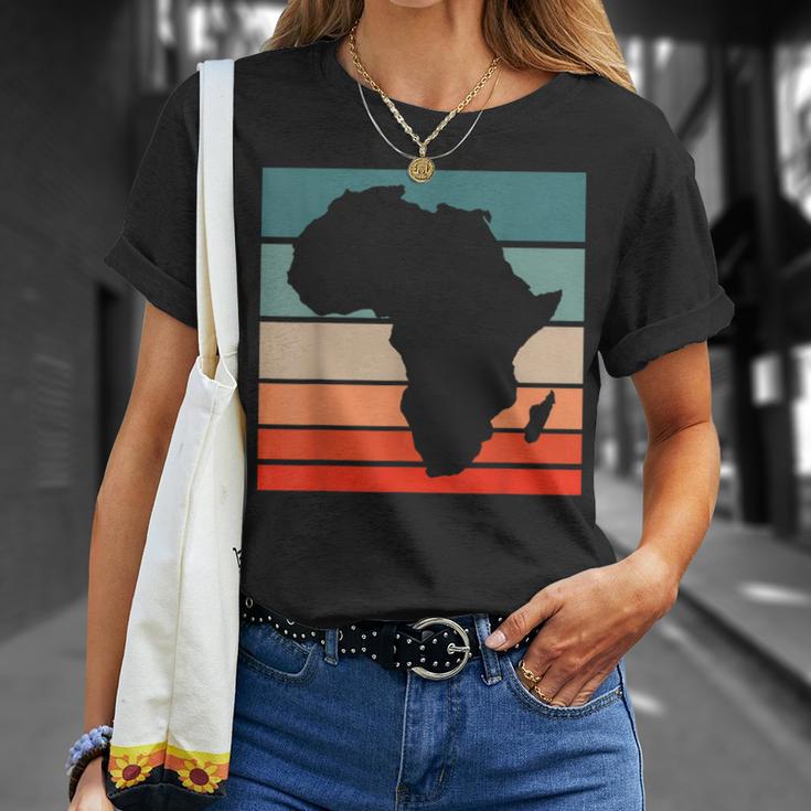 アフリカ地図 大陸 アフリカの誇りに ブラック 歴史月 Tシャツ 彼女への贈り物