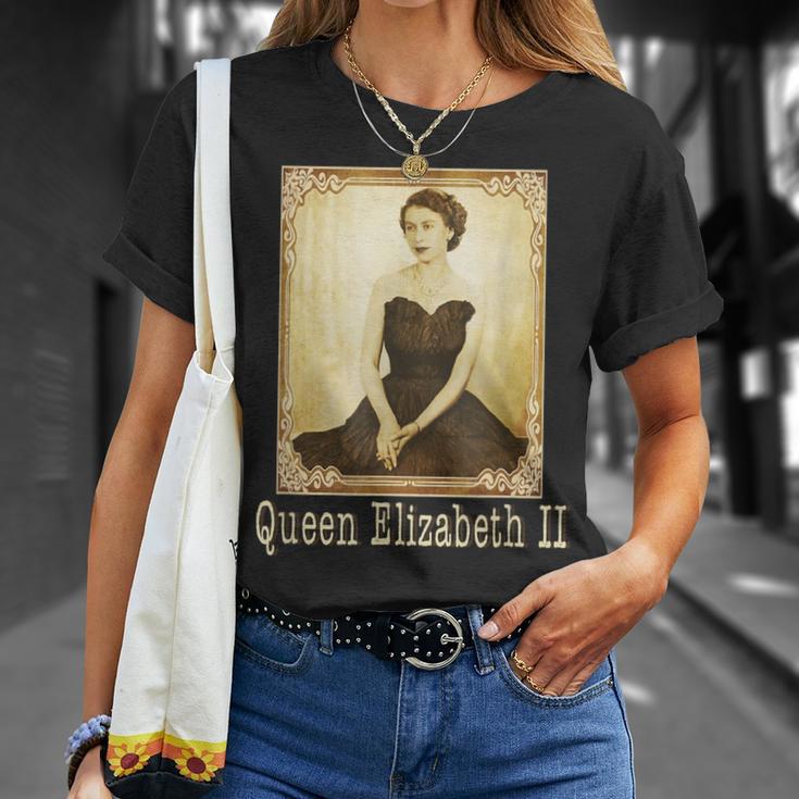 エリザベスii ヴィンテージ レトロ 神ave The Queen Uk Monarch Tシャツ 彼女への贈り物
