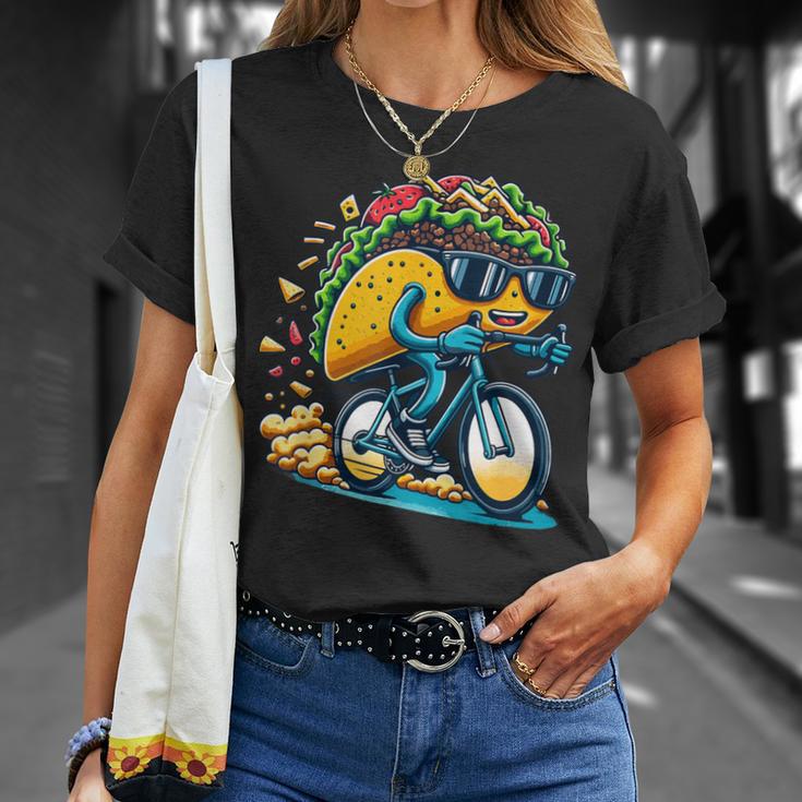 サイクリング タコス ロードバイク 自転車 サイクリスト Tシャツ 彼女への贈り物
