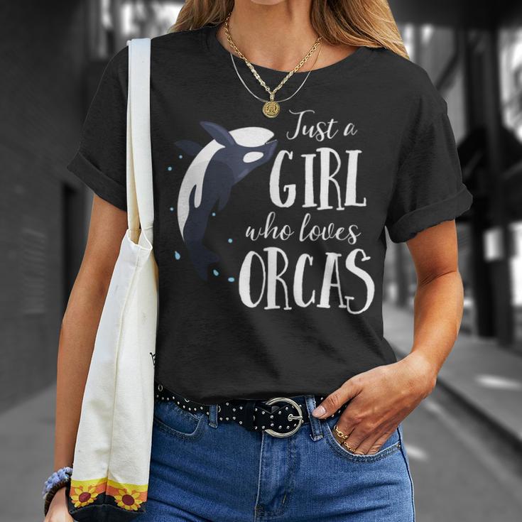 シャチが大好きな女の子 Tシャツ 彼女への贈り物