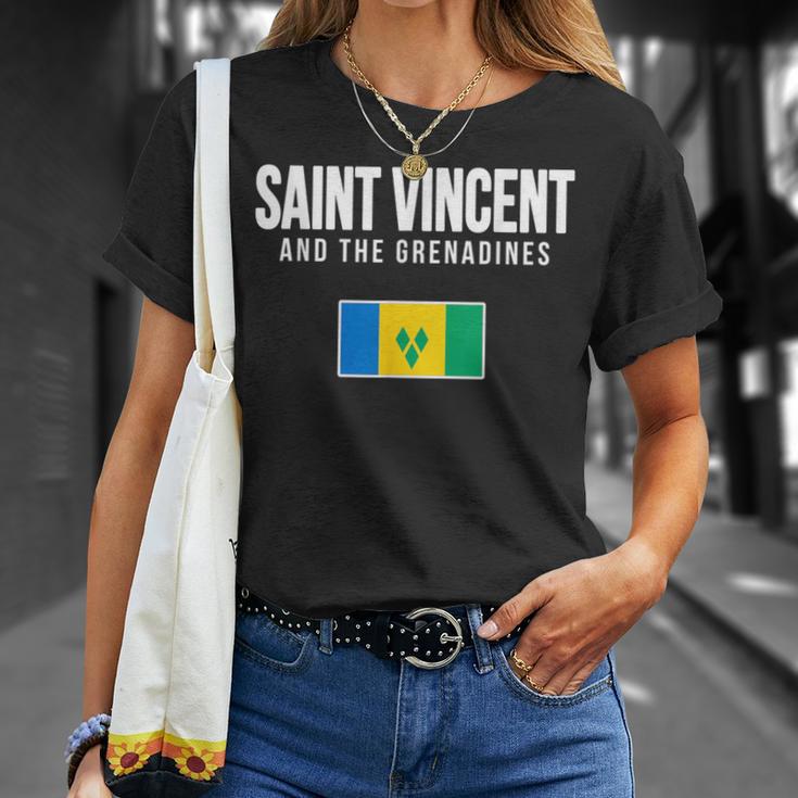 セントビンセントおよびグレナディーン諸島国旗セントビンシー Tシャツ 彼女への贈り物
