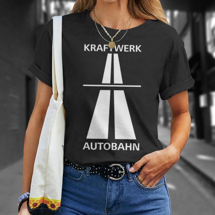 ドイツでの楽しい高速運転のためのクラフトワークアウトバーン 長袖tシャツ Tシャツ 彼女への贈り物