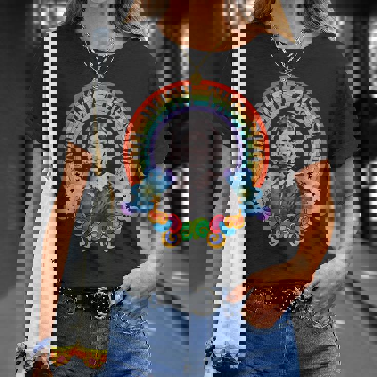 フローレンス・ナイチンゲール Groovy Nurse Go With Flo レトロレインボー Tシャツ 彼女への贈り物