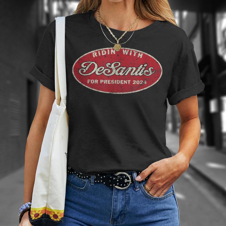ロン・デサンティスと一緒に乗るバイカーズ 2024年プレジデント Tシャツ 彼女への贈り物