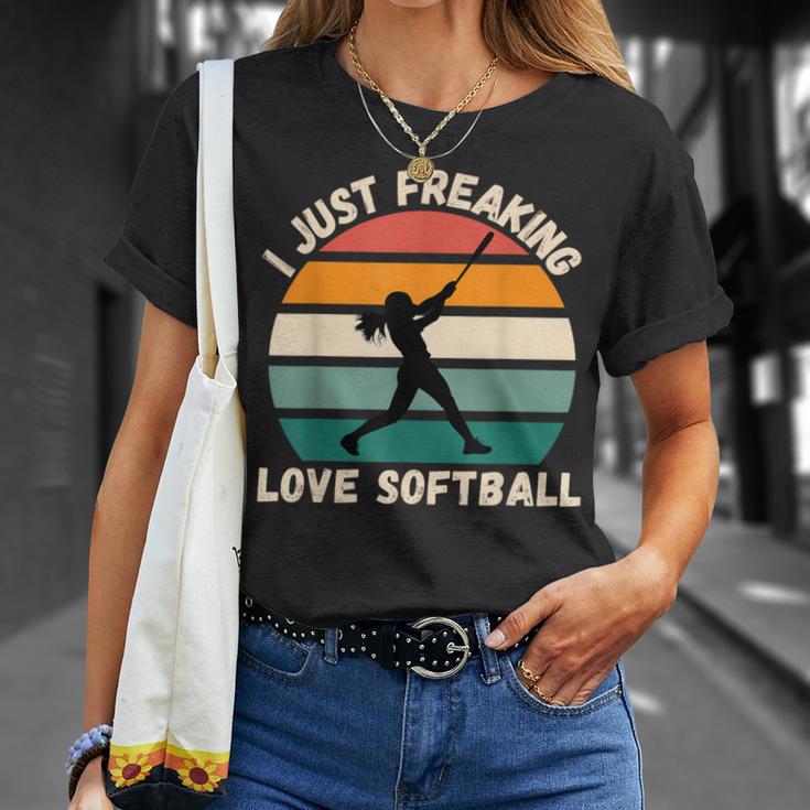 ヴィンテージソフトボール I Just Freaking Love ソフトボール愛好家 Tシャツ 彼女への贈り物