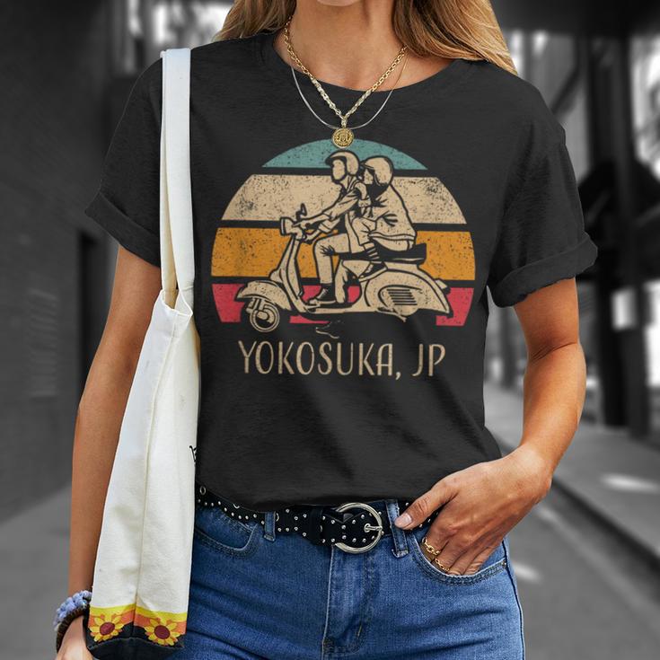 横須賀ジャパン ビンテージスタイル スクーターデザイン Tシャツ 彼女への贈り物
