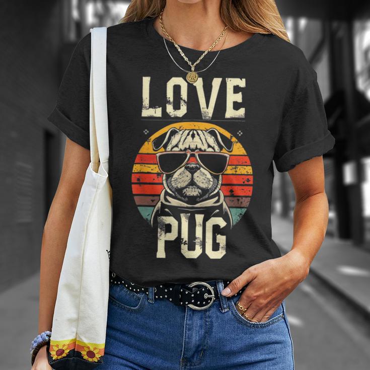犬愛好家のためのかわいいパグのイラスト Tシャツ 彼女への贈り物