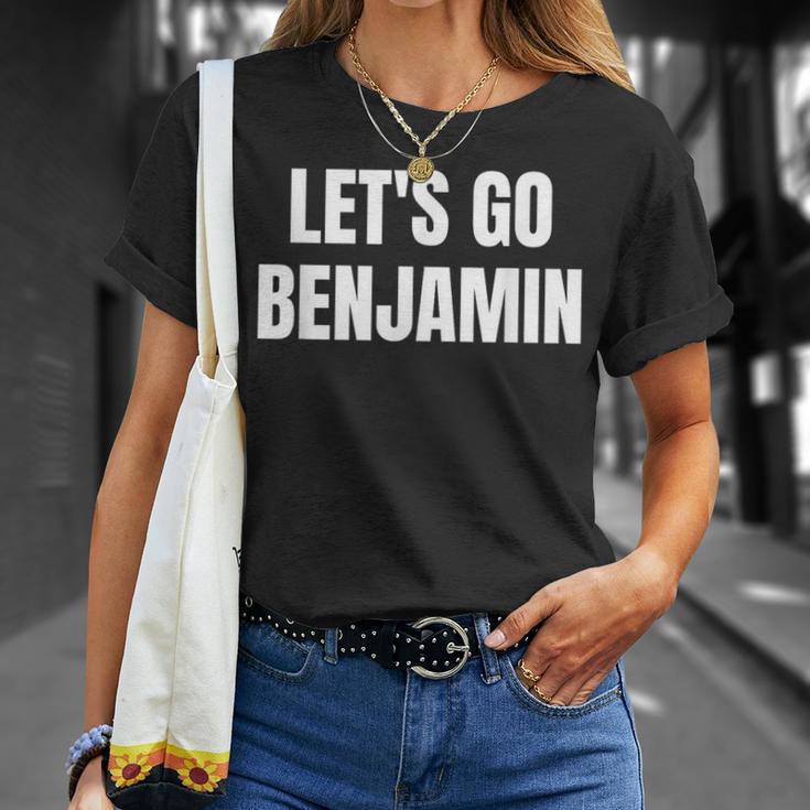 行こうベンジャミン私の名前はベンジャミンだブランドンじゃない Tシャツ 彼女への贈り物