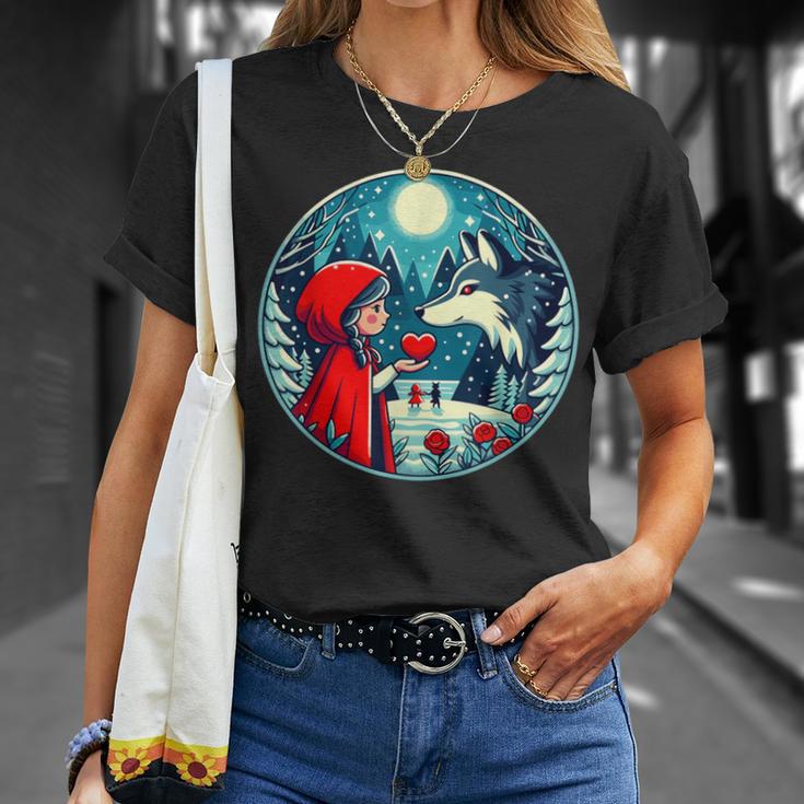 赤ずきんちゃんがオオカミに心を与える 自然のおとぎ話 Tシャツ 彼女への贈り物