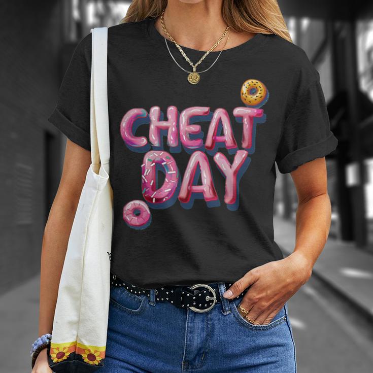 面白いチートデイスピーチ Tシャツ 彼女への贈り物