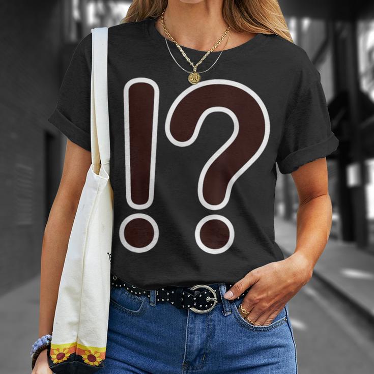 ！？ はてなマーク クエスチョン びっくりマーク【変なデザイン屋さん】記号 文字 面白い Tシャツ 彼女への贈り物