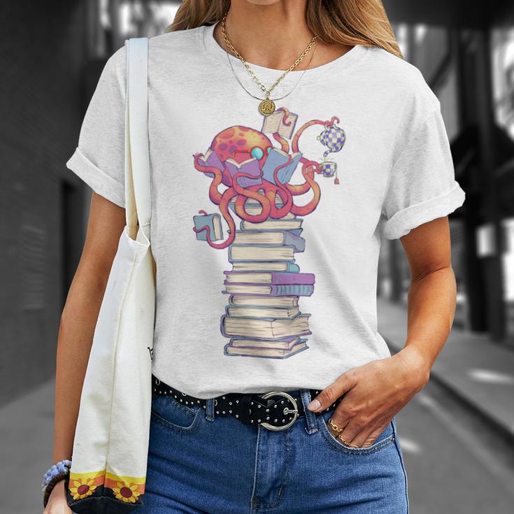 Cute Octopus Bookworm Fun Reading Tee For Book Lovers T-Shirt Gifts for Her