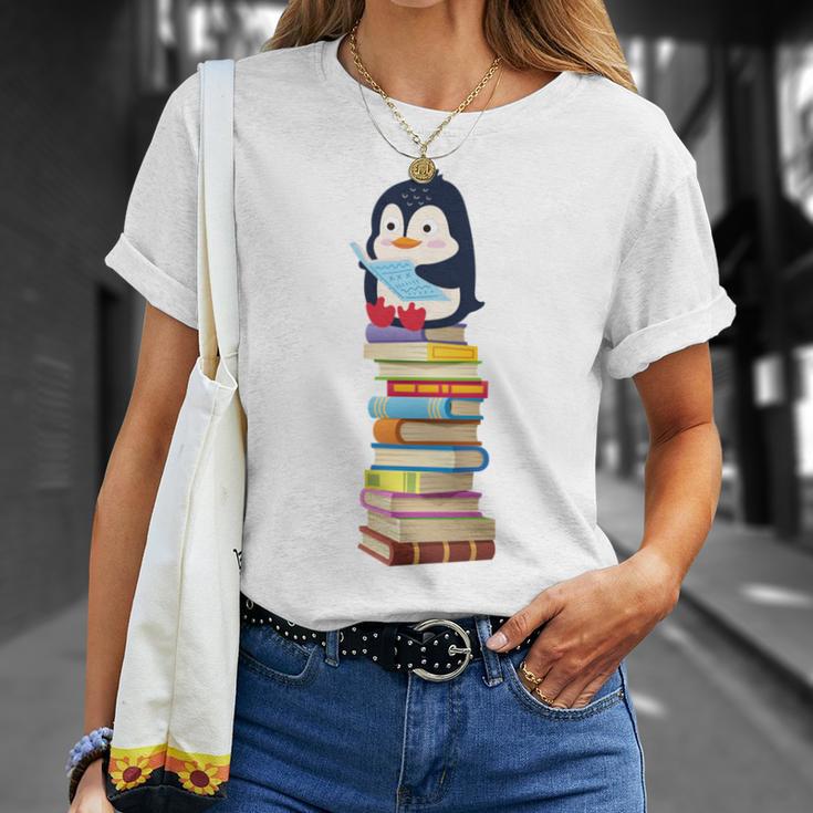 Cute Reading Penguin Women's Tops Book Lovers T-Shirt Gifts for Her