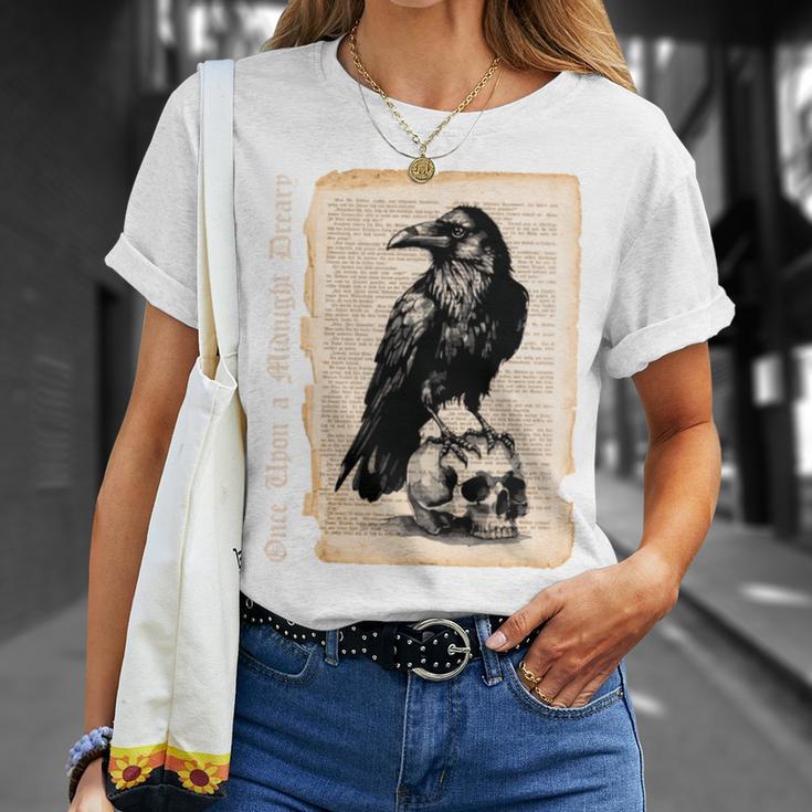 Edgar Allan Poe Raven Gothic Book Lover T-Shirt Gifts for Her