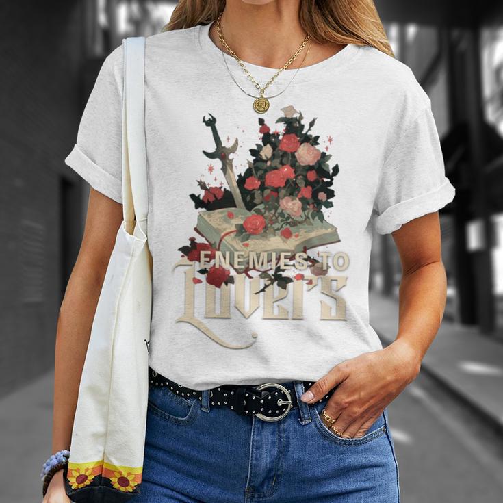 Enemies To Lovers Book Reader Roses Bookish Booktok Retro T-Shirt Gifts for Her