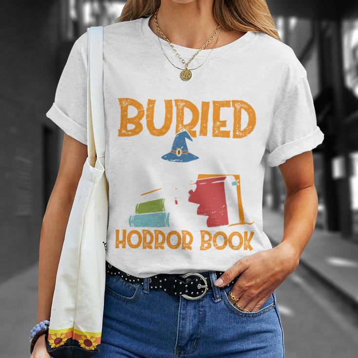 I’d Rather Be Buried In A Horror Book Spooky Skull Book Fan T-Shirt Gifts for Her