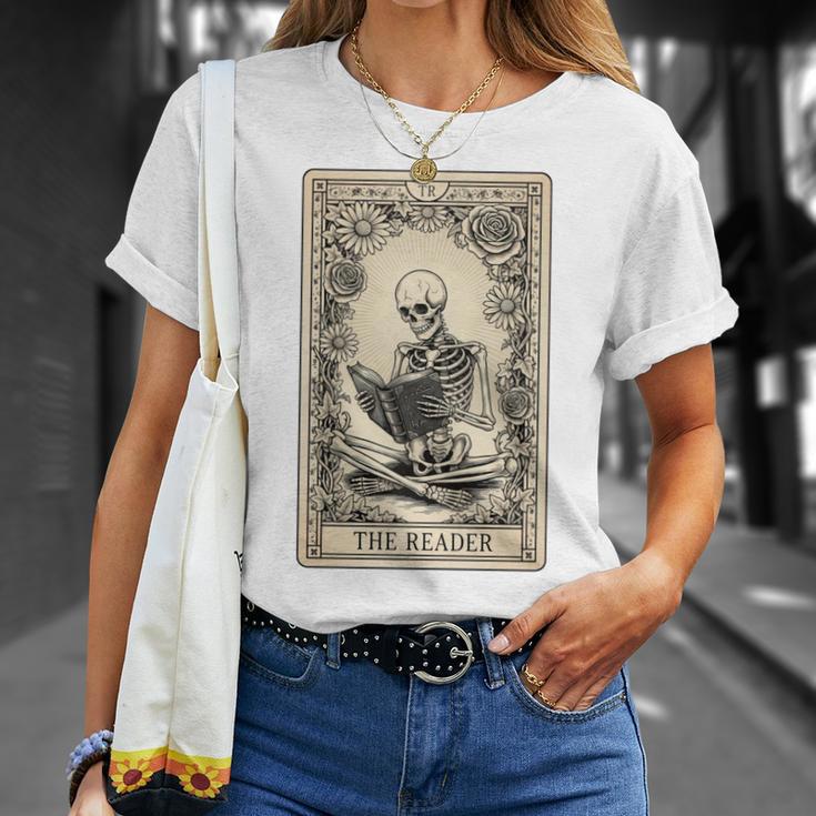 Occult Reader Tarot Card Book Lover Skeleton Reading T-Shirt Gifts for Her