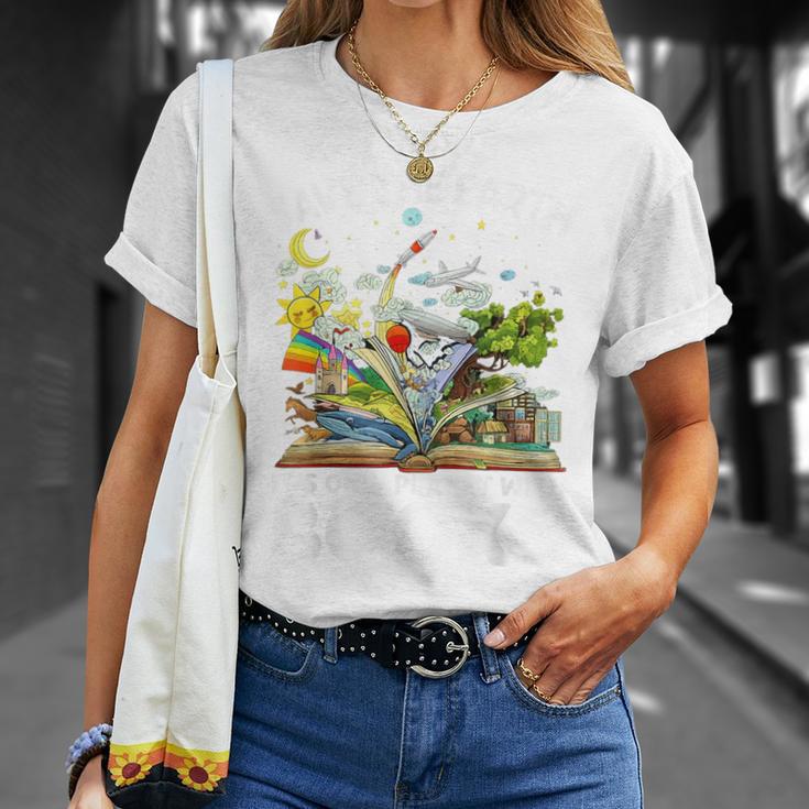 Save Earth It´s Only Planet With Books Reader Earth Day T-Shirt Gifts for Her