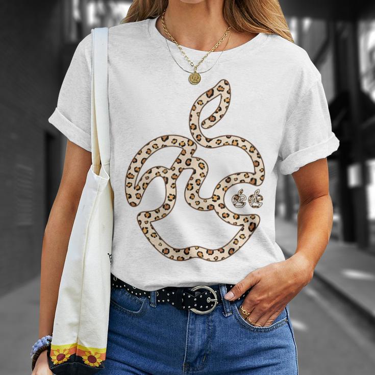 ヒョウ柄 りんご フルーツ ひらがな 隠し文字 タイポグラフィ ユニーク おもしろみ デザイン Tシャツ 彼女への贈り物